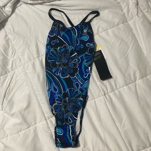 TYR suit